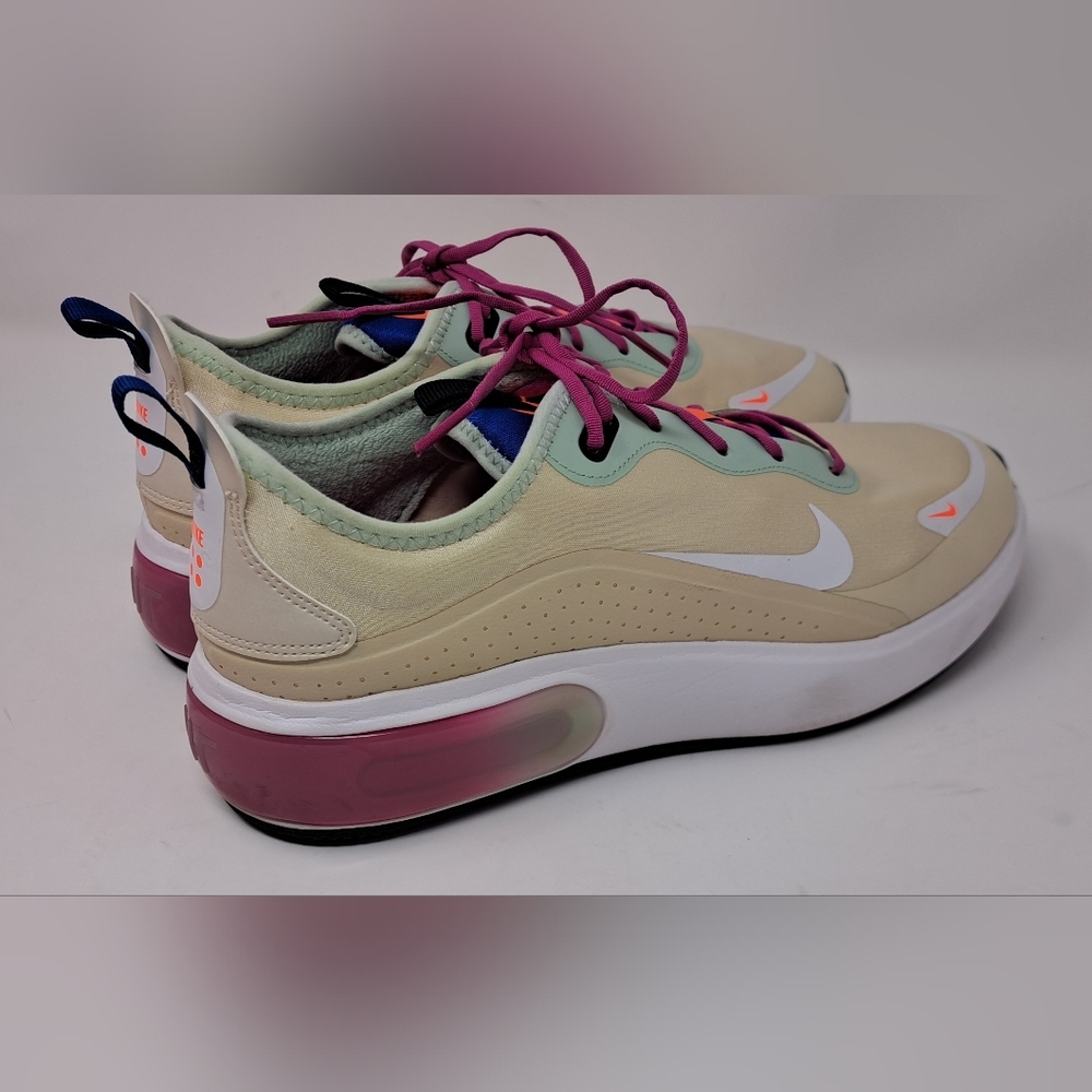 Nike Women's Air Max Dia Running Shoes Fitness CI3898 Fossil/Hyper Crimson 10 US - Picture 8 of 14
